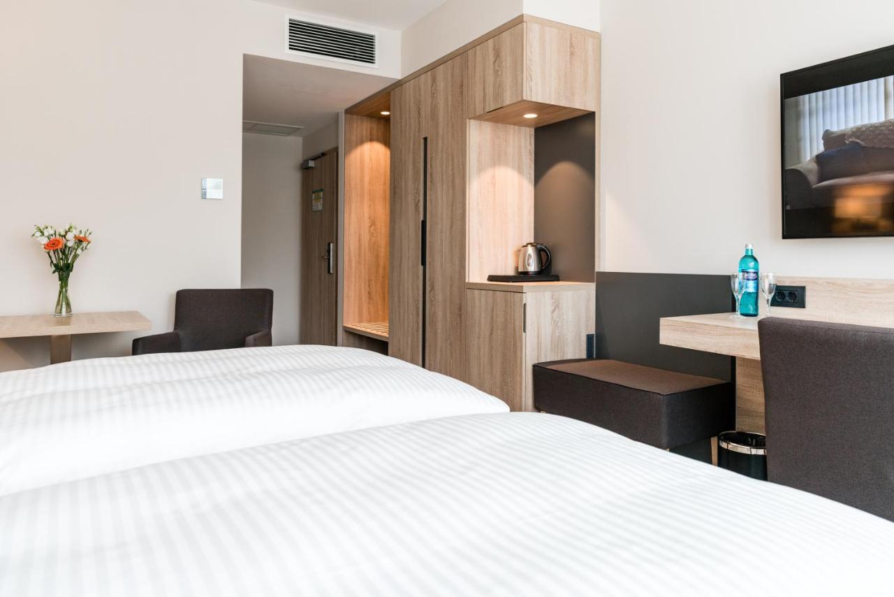 Hotel Am Wasserturm Berlin Luaran gambar
